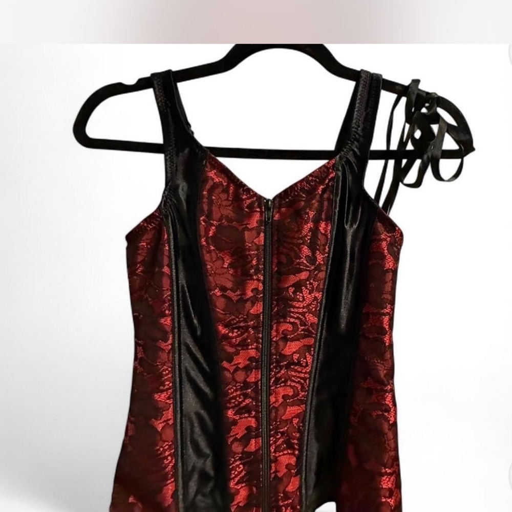 Chic Red and Black Lace Corset